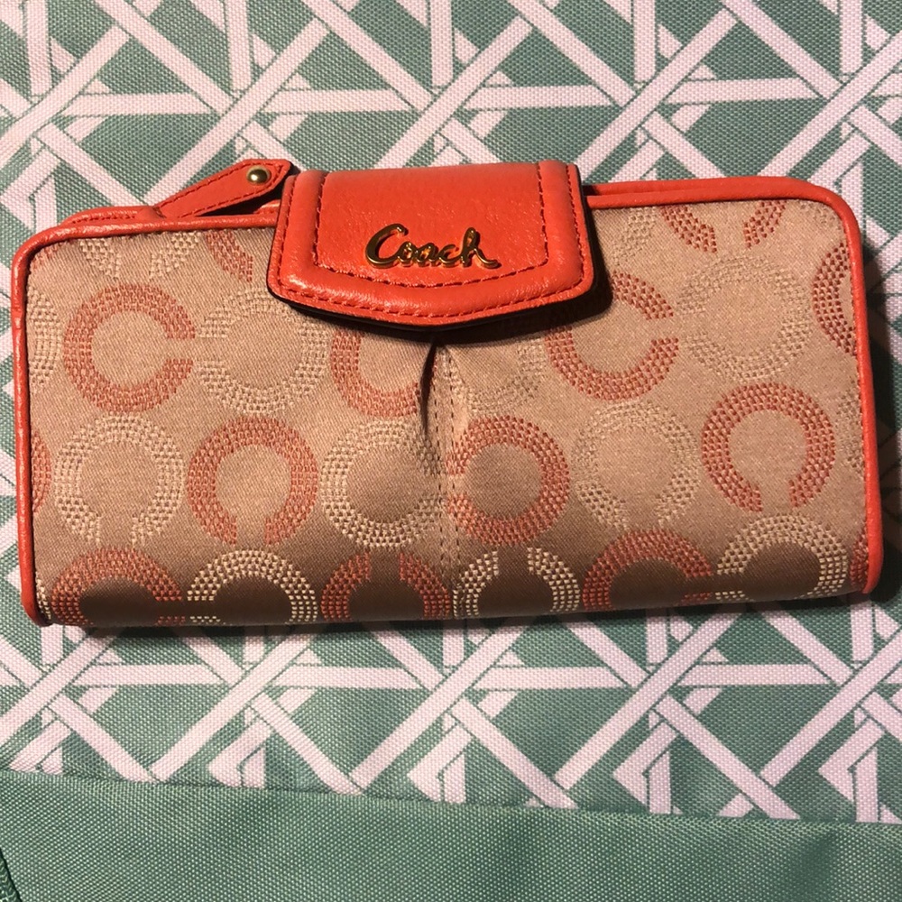 NWT Coach Wallet